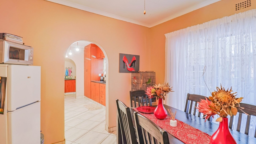 4 Bedroom Property for Sale in Safari Gardens North West